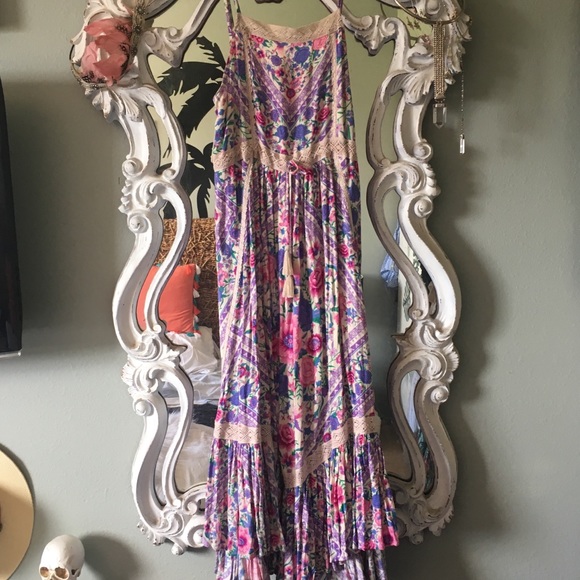 SOLD Babushka midi lavender dress - Picture 3 of 8